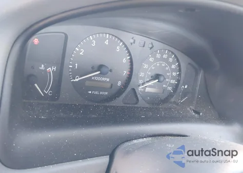 2001 Toyota Corolla Le z USA, uszkodzony, nr VIN 2T1BR12E61C443354